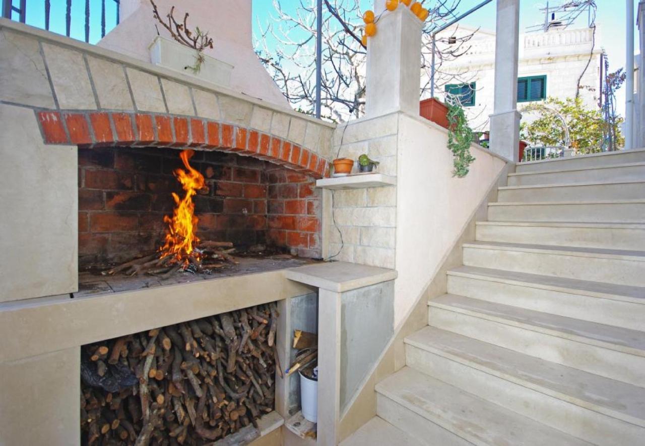 Apartments Villa Rose Sumartin Εξωτερικό φωτογραφία