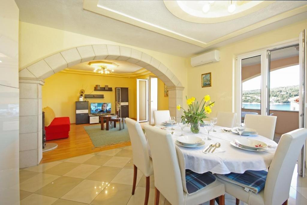 Apartments Villa Rose Sumartin Εξωτερικό φωτογραφία