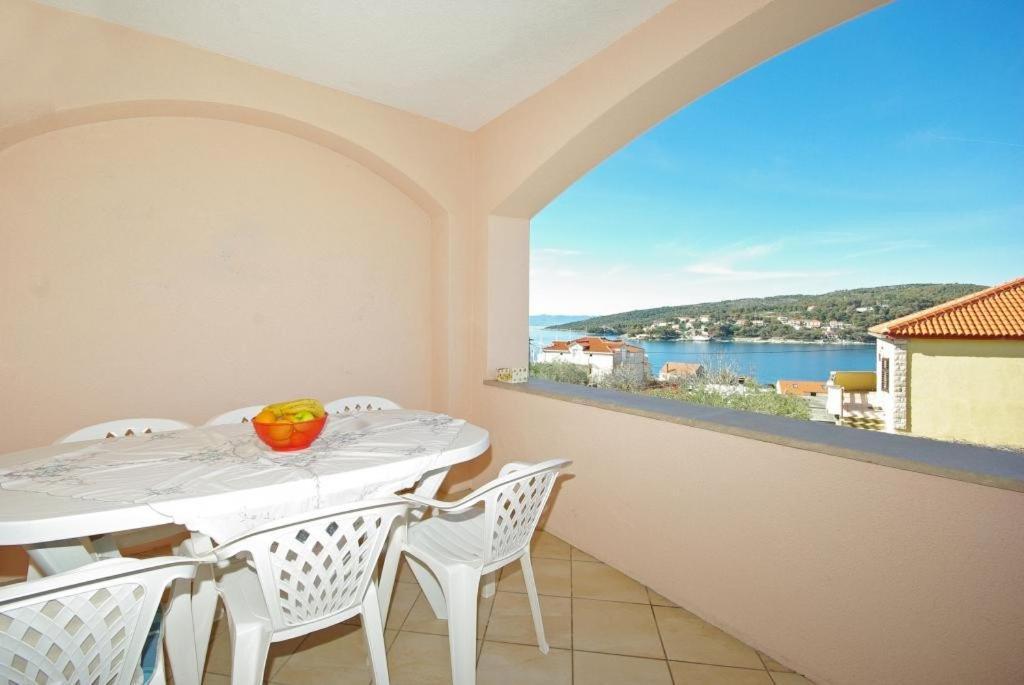Apartments Villa Rose Sumartin Εξωτερικό φωτογραφία